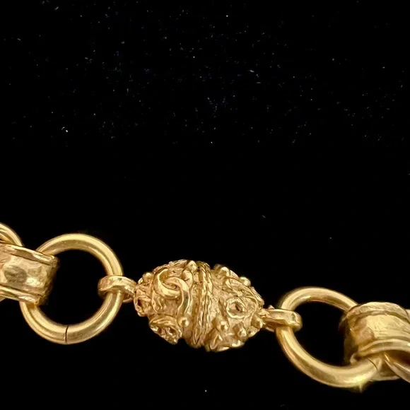 Rare💎✨Chanel Vintage 24K Gold Plated and White Pearl long necklace Necklace - Picture 9 of 10